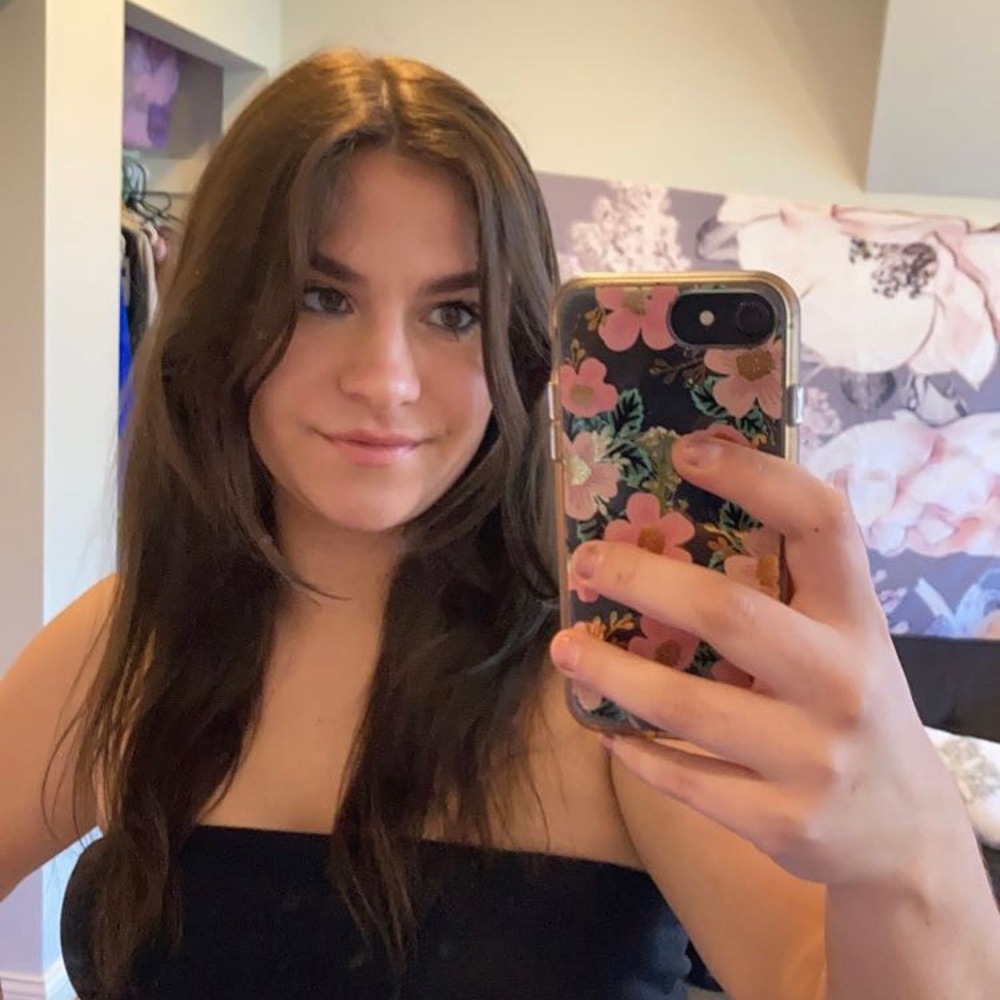 Meet your Posher, Lauren